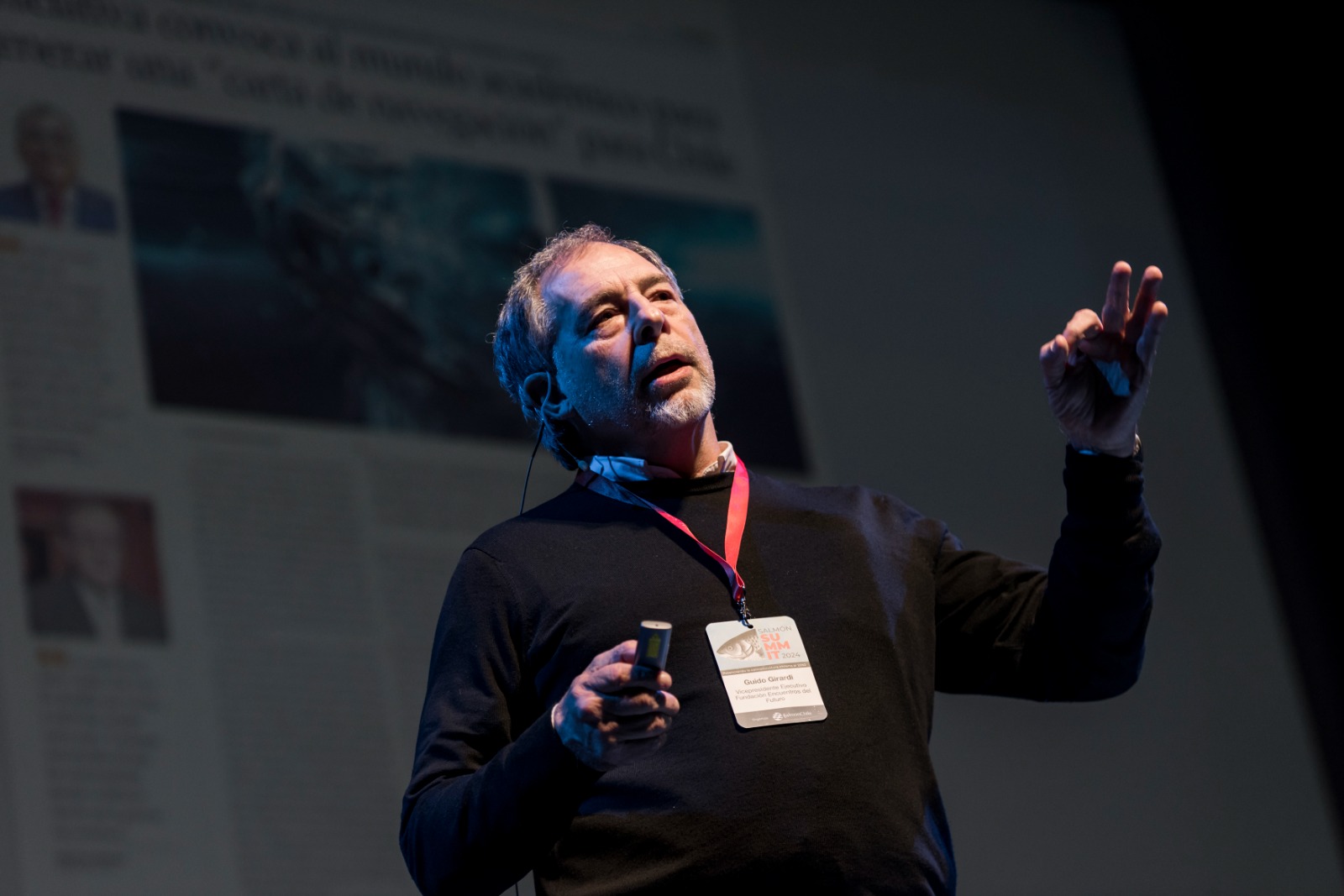 Exposiciones sobre medioambiente y salmonicultura en el Salmón Summit Guido Girardi: La salmonicultura avanzó pero puede hacer todavía mucho más por el bien de la propia salmonicultura y por el bien del país