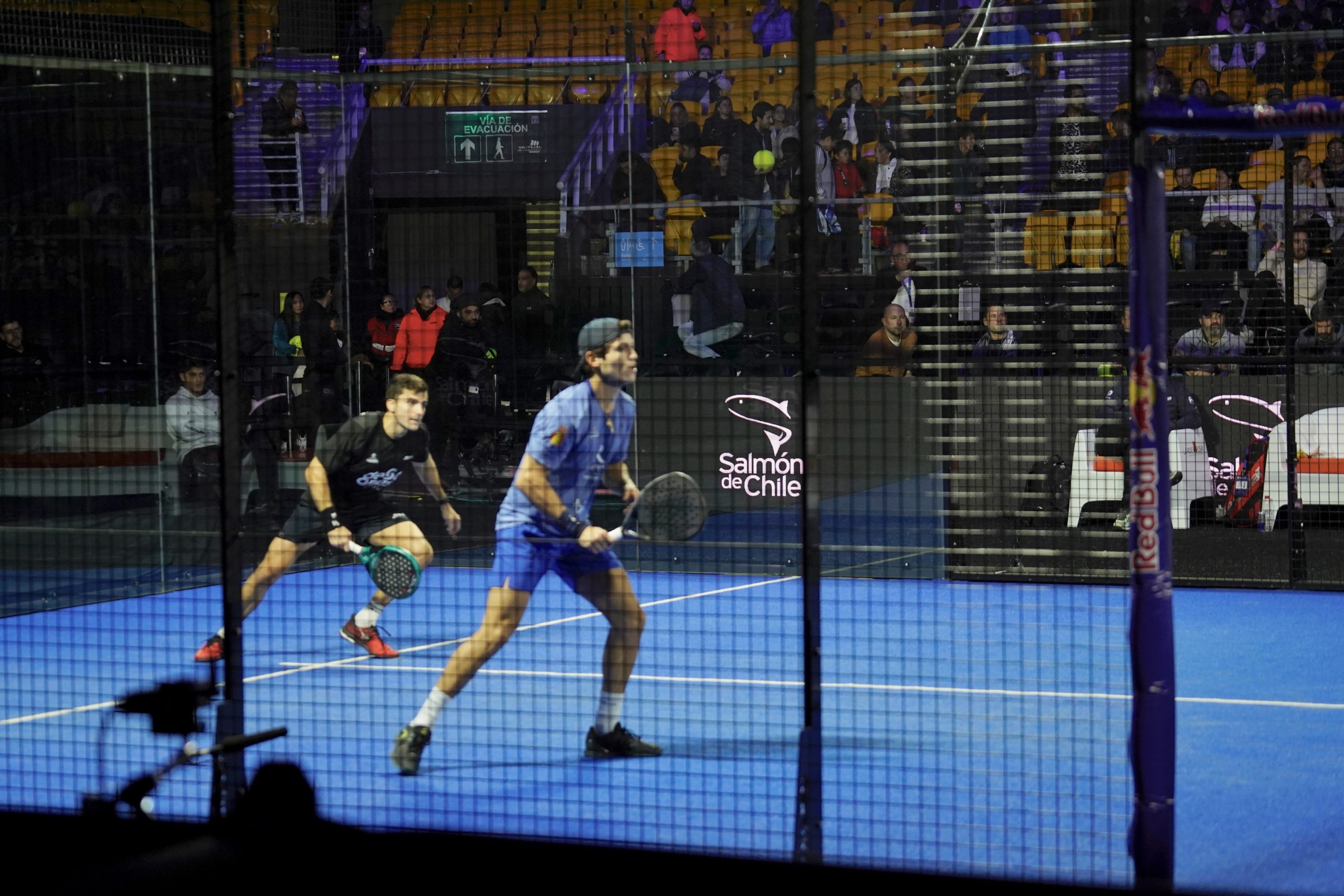 El sabor más austral del mundo vuelve al Santiago Premier Padel P1 a través de Salmón de Chile